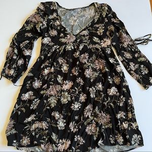 American Eagle floral dress